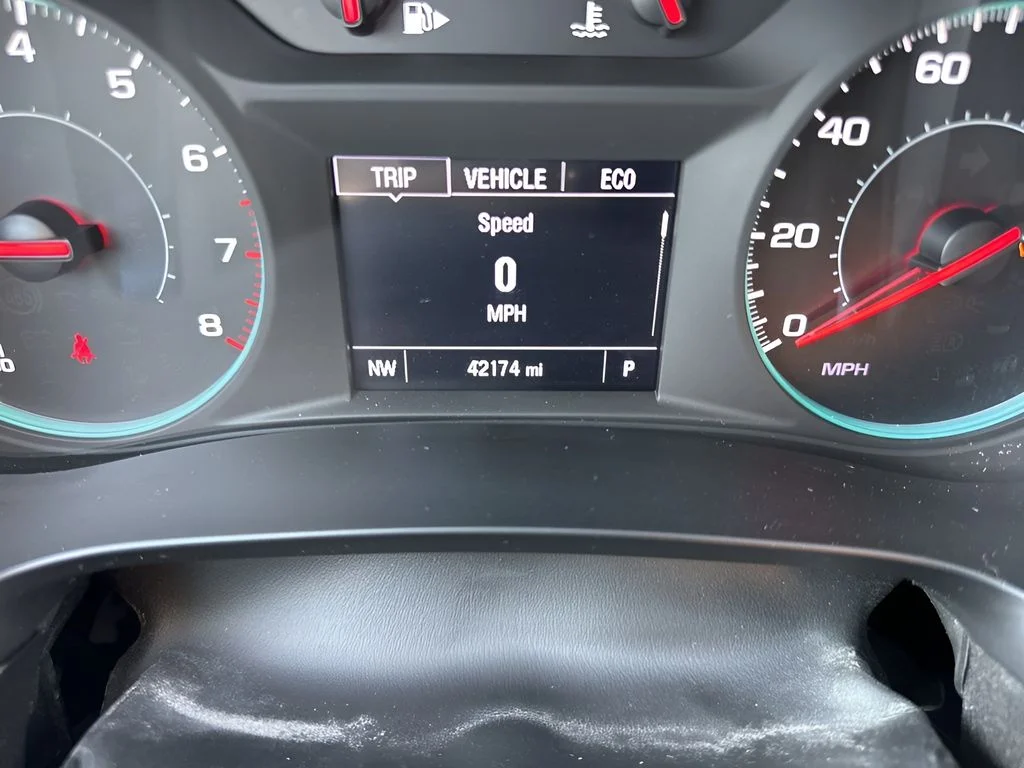 Used 2024 White Chevrolet RS image 22