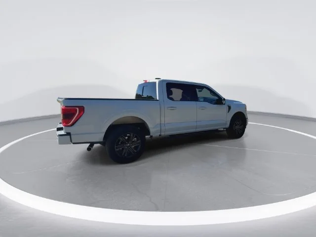 Used 2022 White Ford XLT image 11