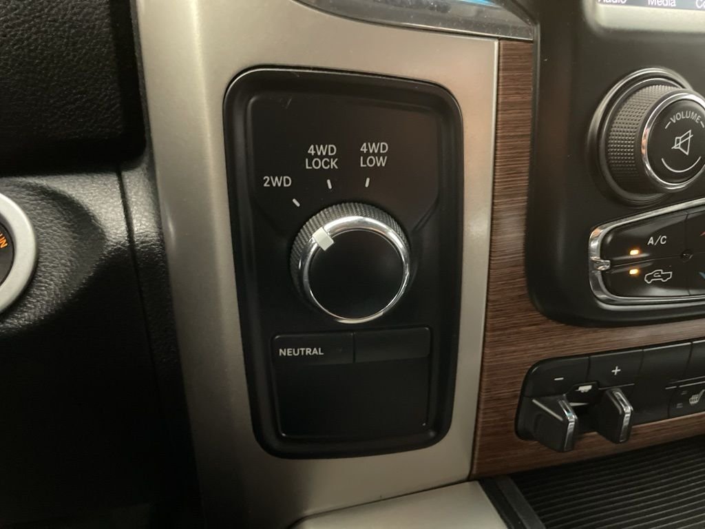 Used 2015 Black Ram Laramie image 19