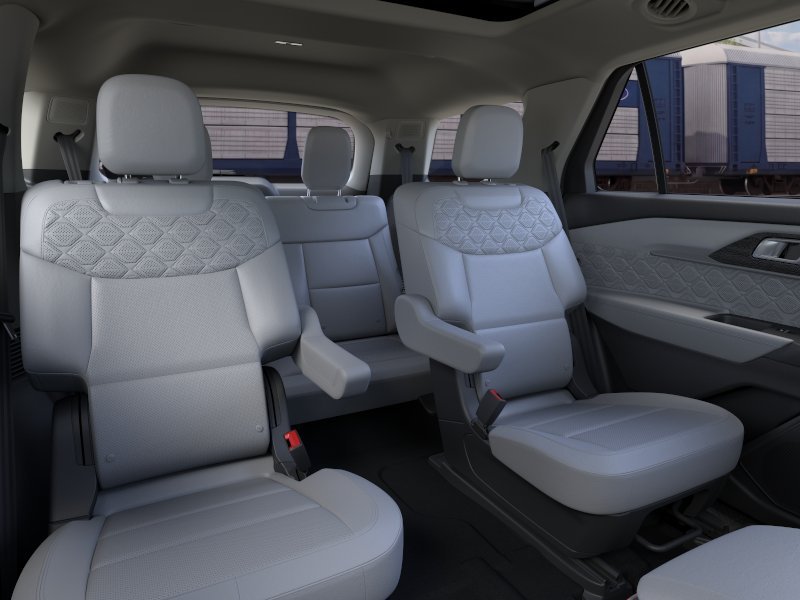 New 2026 Agate Black Metallic Ford Platinum image 11