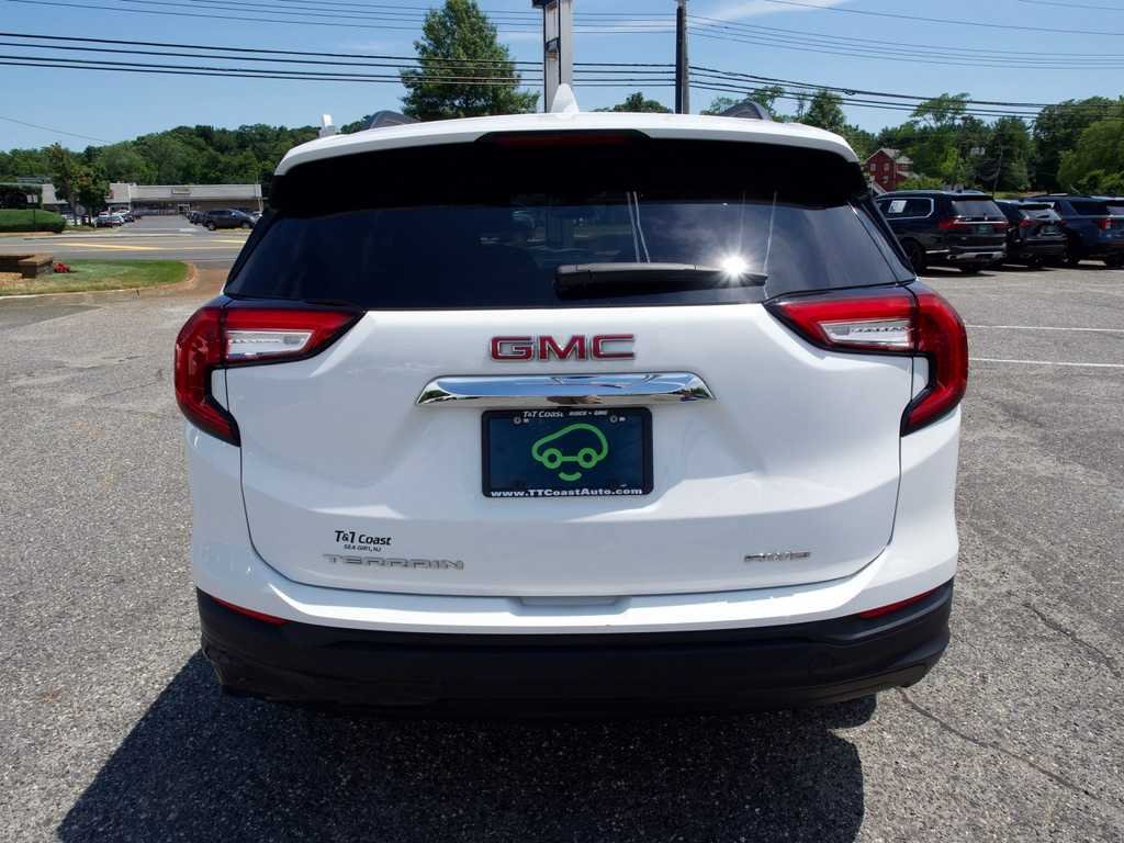 Certified Used 2024 Summit White GMC SLE image 7