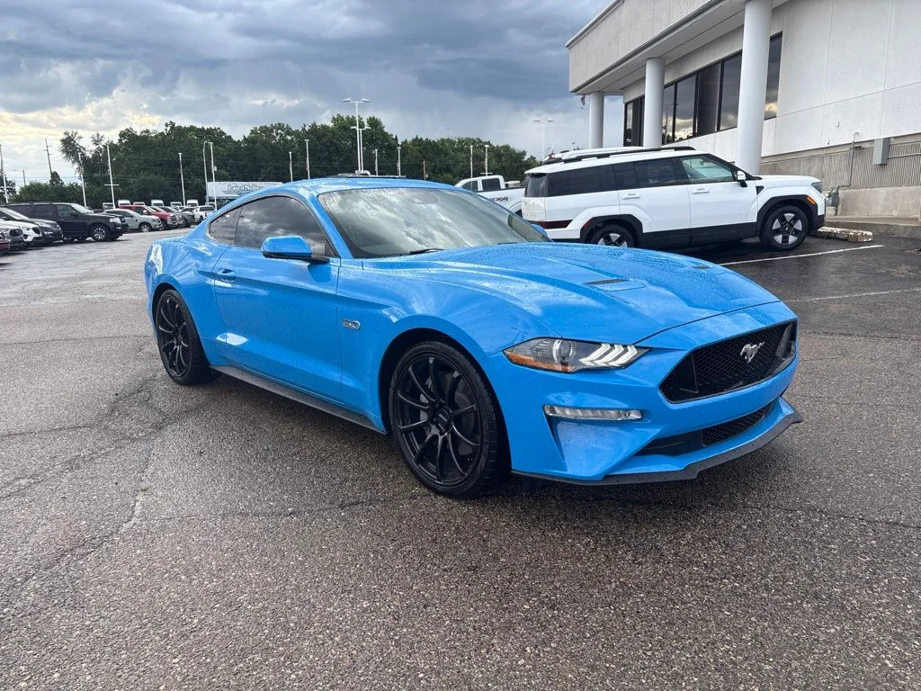 Used 2022 Grabber Blue Ford GT Premium image 1