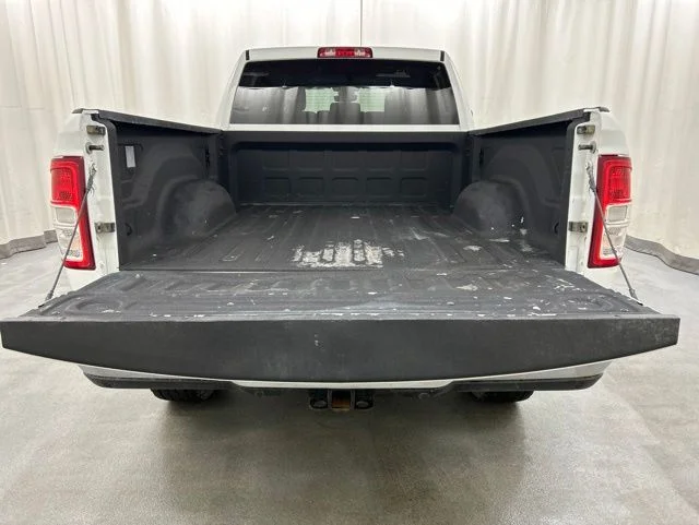 Used 2024 White Ram Big Horn image 30
