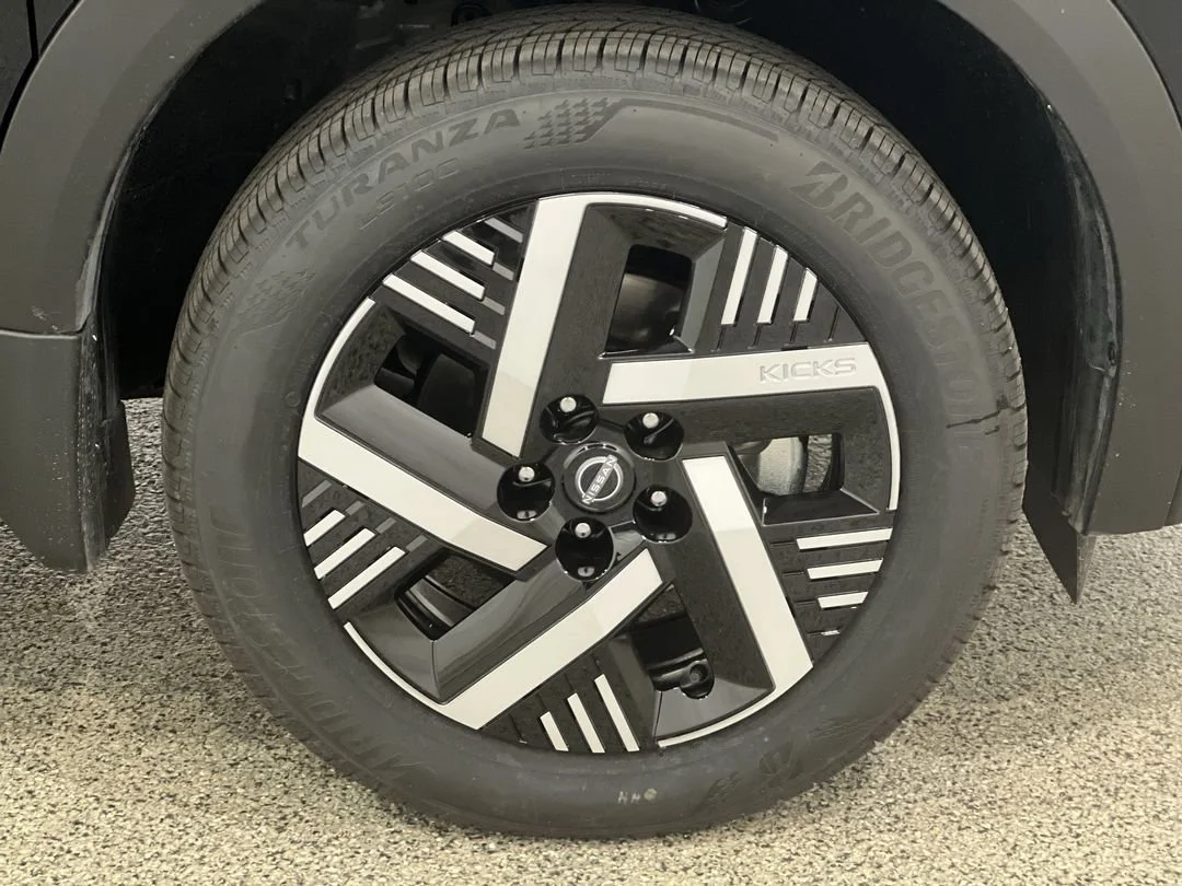 New 2026 Super Black Nissan SV image 10