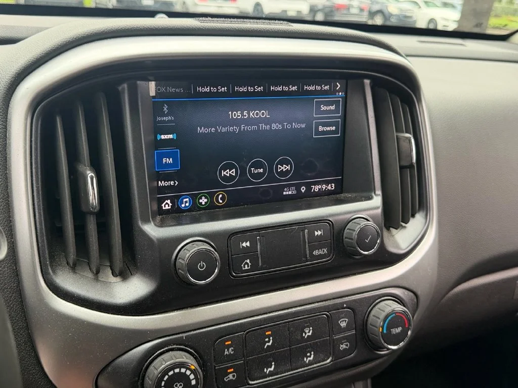 Used 2022 Black Chevrolet LT image 20