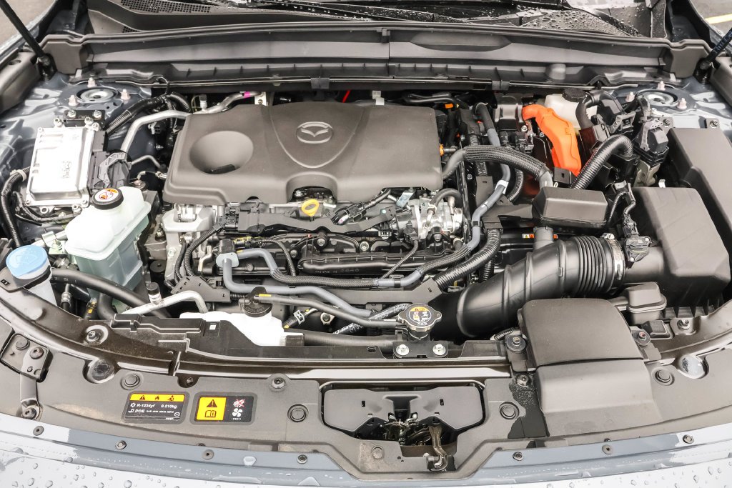 Used 2026 Gray Mazda Premium image 43