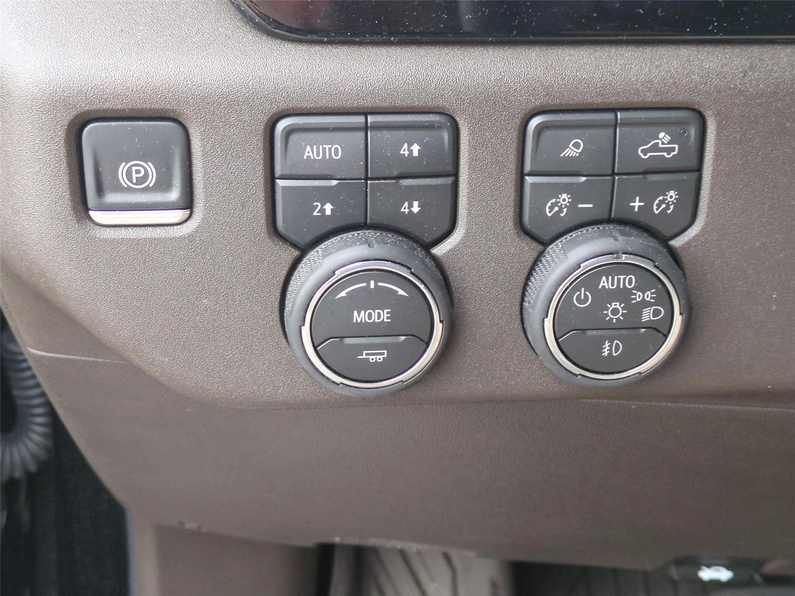 Used 2026 Black Chevrolet LTZ image 24