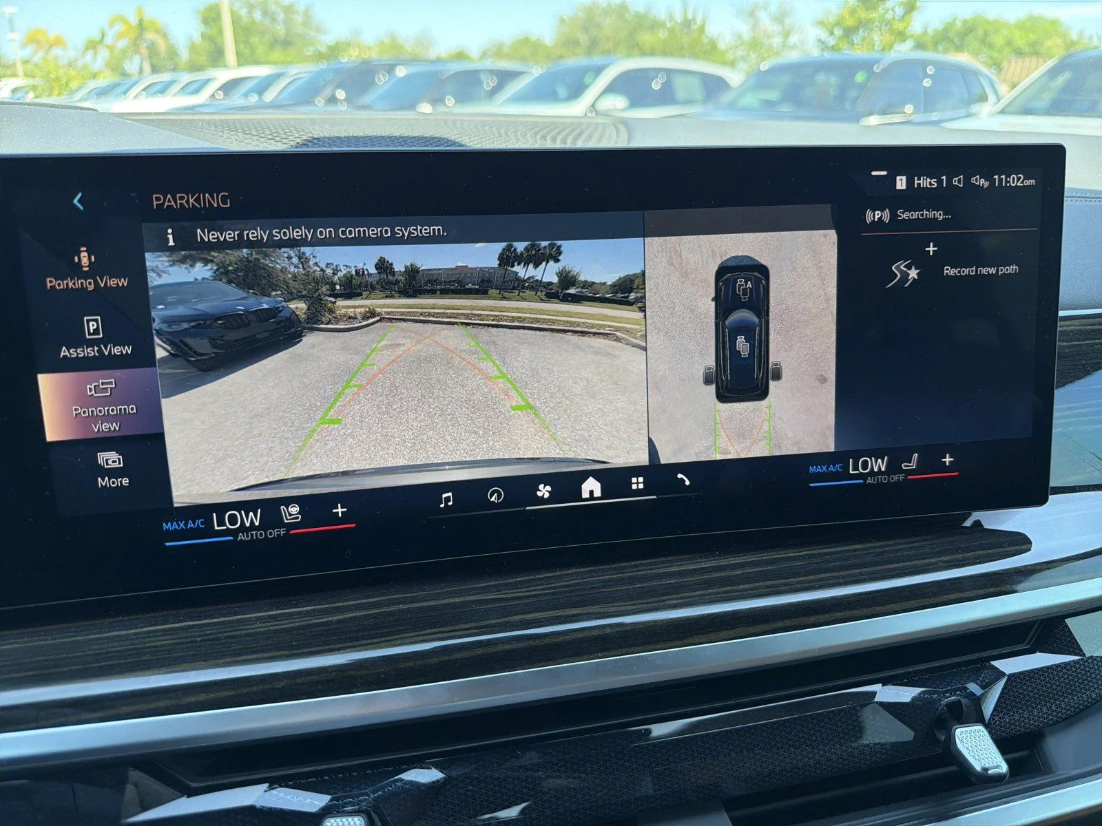 New 2026 Black Sapphire Metallic BMW sDrive40i image 30