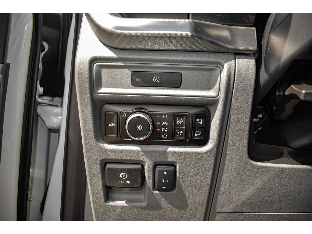 2025 Ford F-150 Lariat - Photo 16