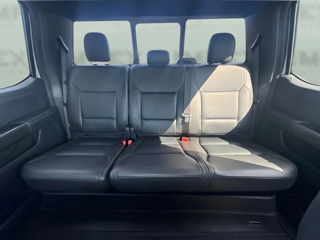 Used 2022 Silver Ford XLT image 7