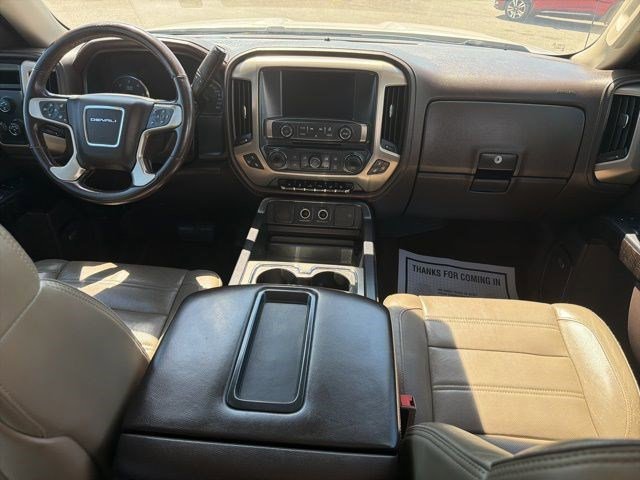 Used 2015 White Diamond Tricoat GMC Denali image 23