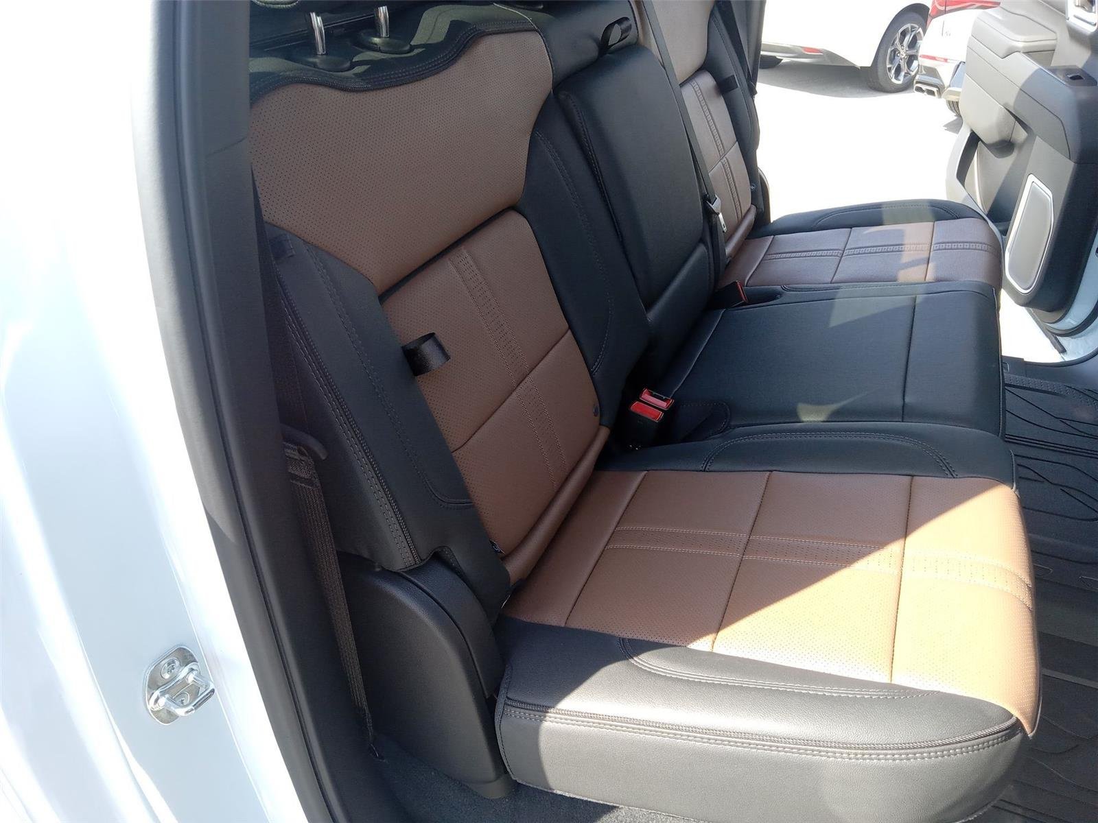 2026 Chevrolet Silverado 1500 High Country - Photo 64