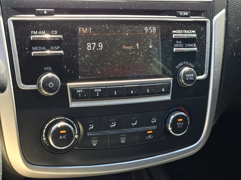 Used 2017 White Nissan 2.5 S image 16