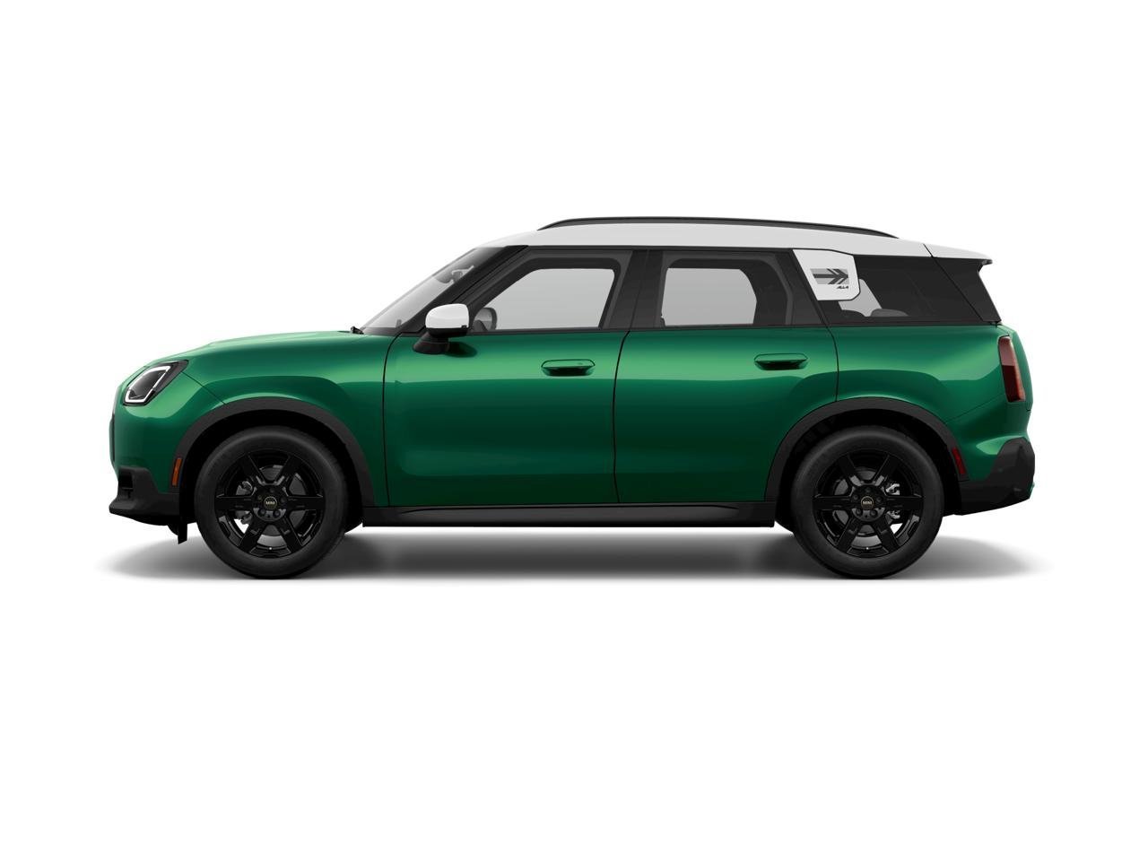 New 2027 British Racing Green IV Metallic MINI SIGNATURE PLUS image 4