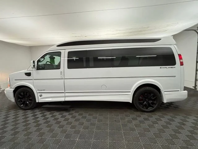 2026 GMC Savana Cargo Work Van - Photo 15