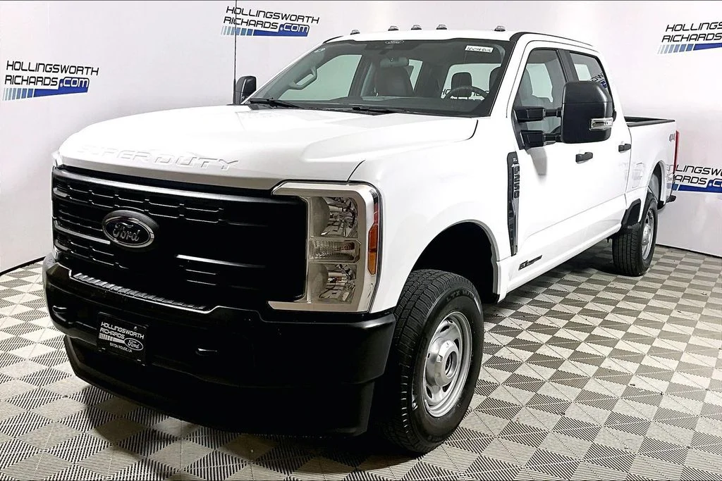 2026 Ford F-250 XL 4x4 Crew Cab 6-3/4' Box's photo