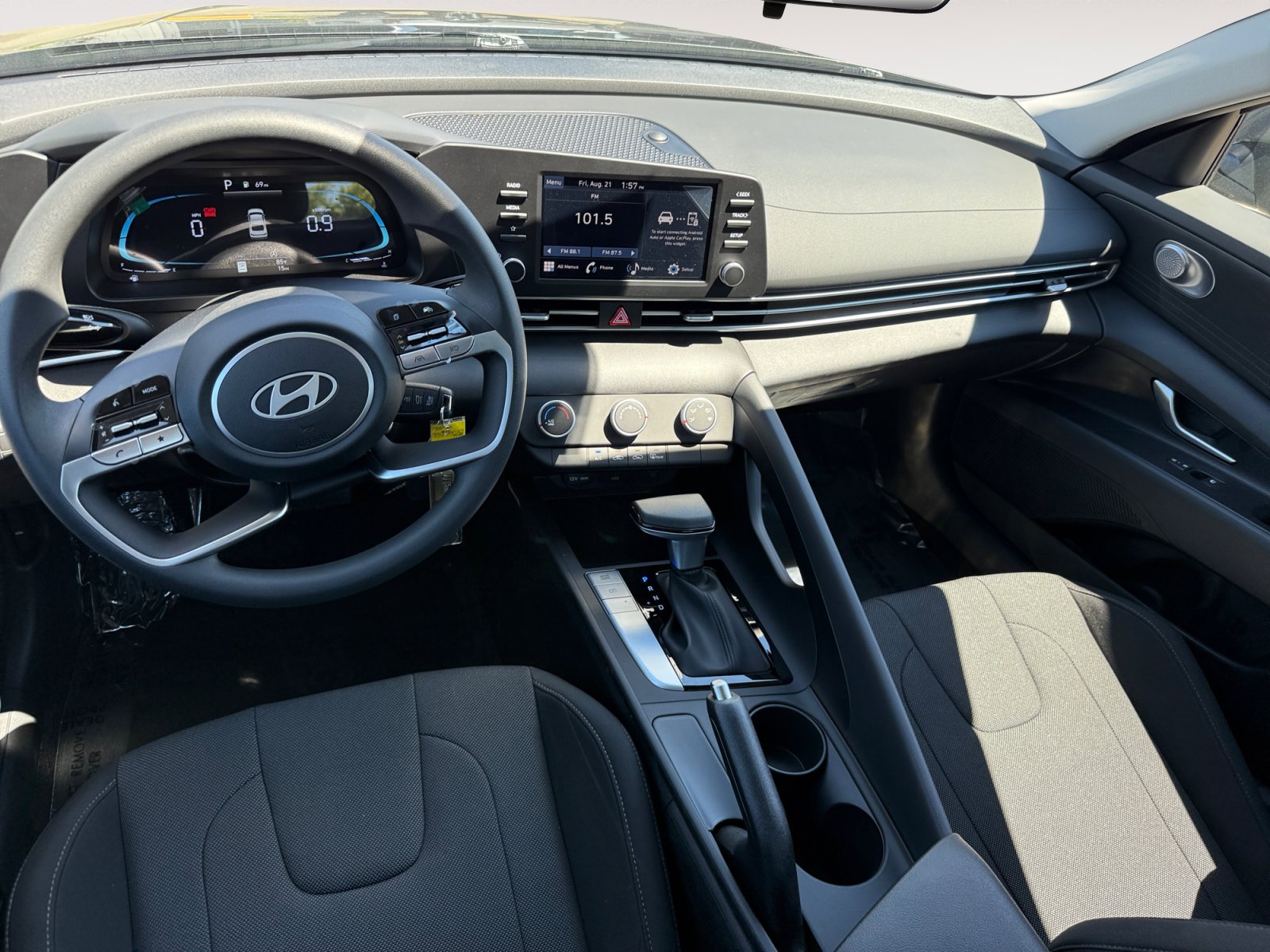 Certified Used 2026 Amazon Gray Hyundai SE image 15