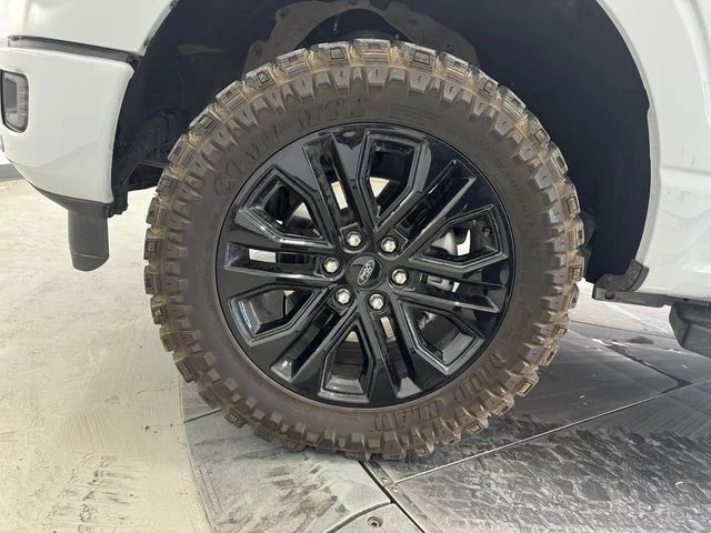 Used 2024 Avalanche Ford XLT image 10