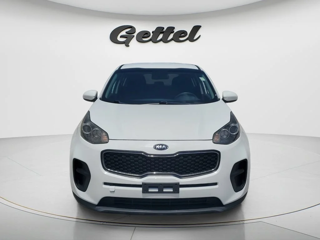 Used 2018 White Kia LX image 2