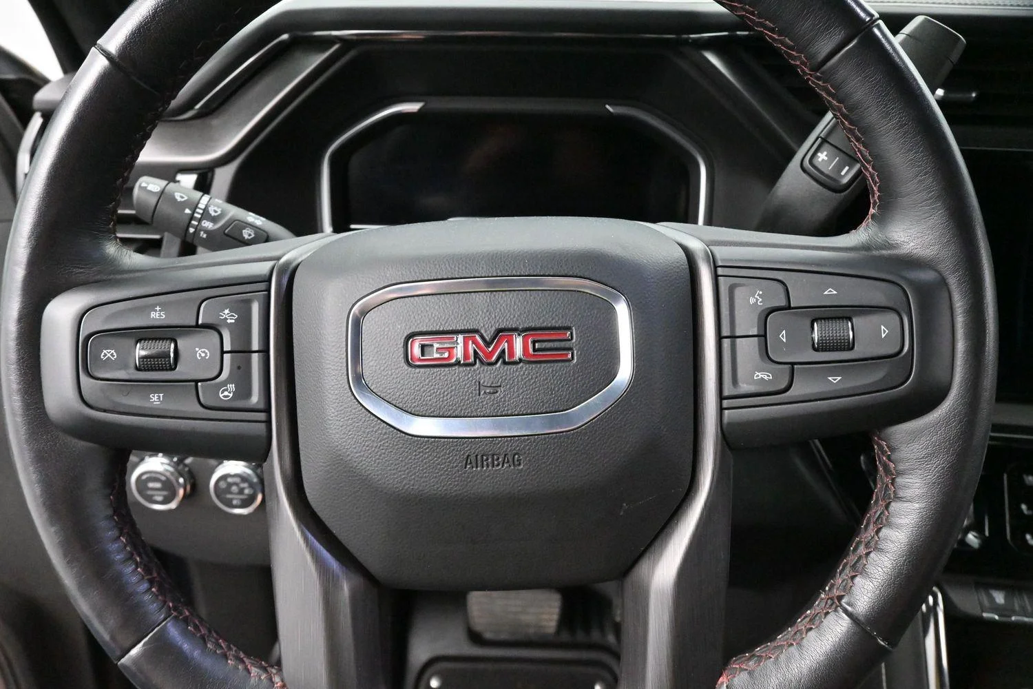 Used 2024 Titanium Rush Metallic GMC AT4X image 17