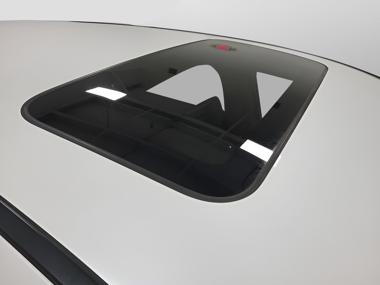 Used 2019 White Honda EX-L image 13