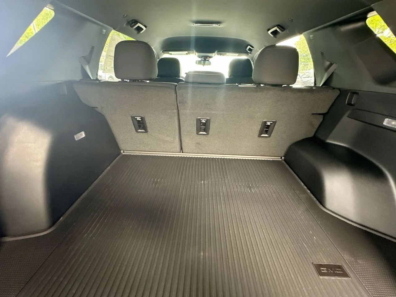 2027 GMC Terrain Elevation - Photo 25