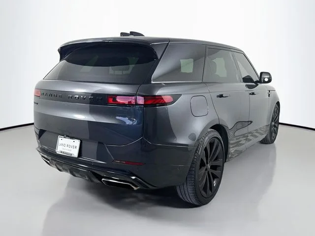 Certified Used 2024 Gray Land Rover Dynamic SE image 5