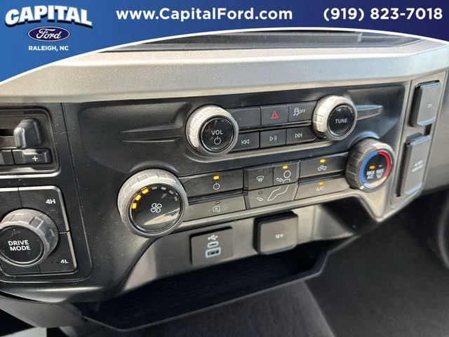 Used 2025 White Ford XLT image 29