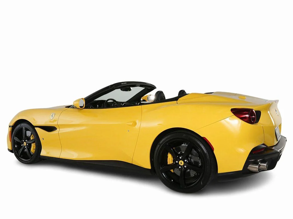 Used 2022 Yellow Ferrari M image 5