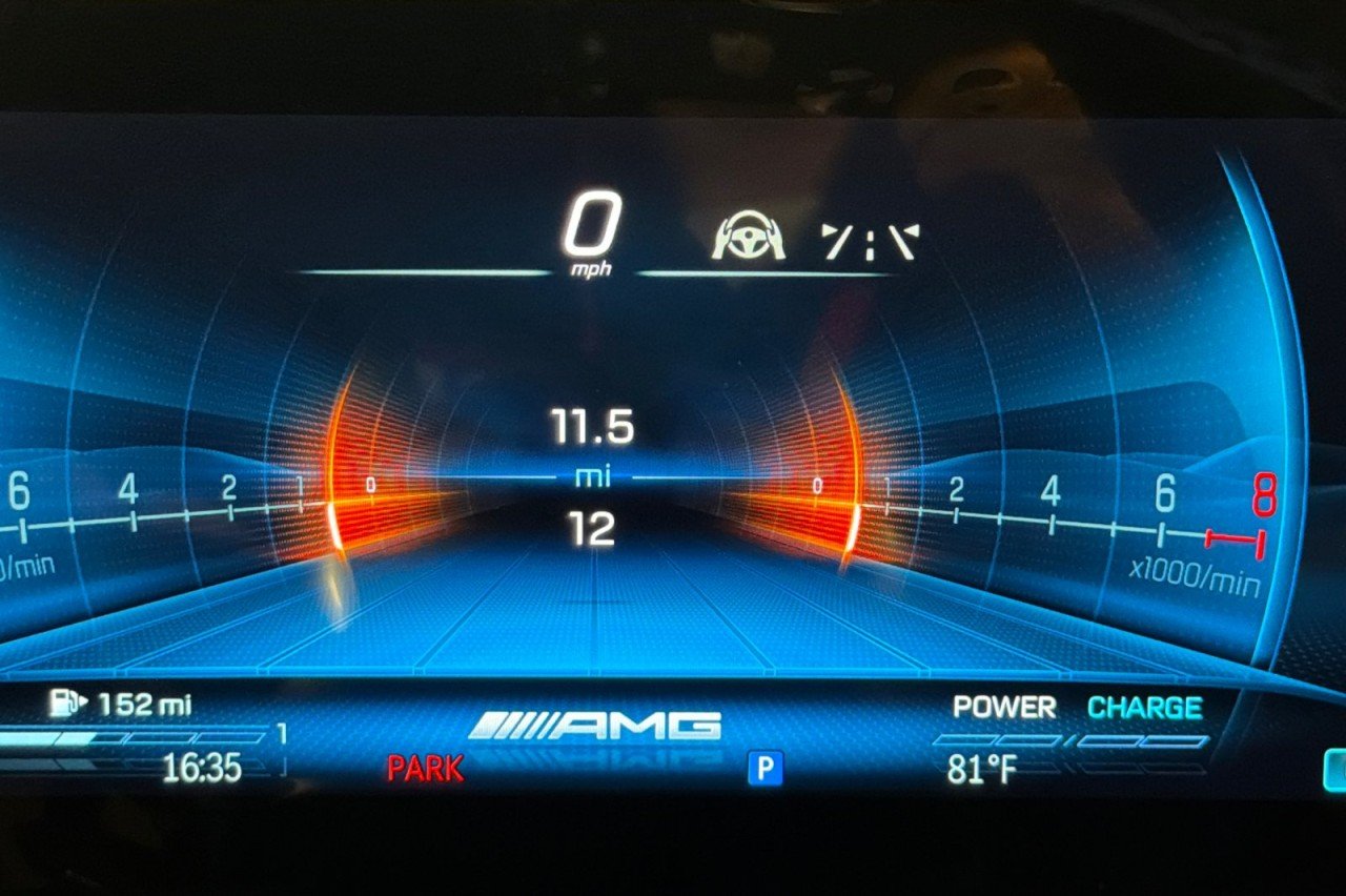 New 2026 MANUFAKTUR Alpine Grey Mercedes-Benz AMG® GLE 63 S 4MATIC+ SUV image 25