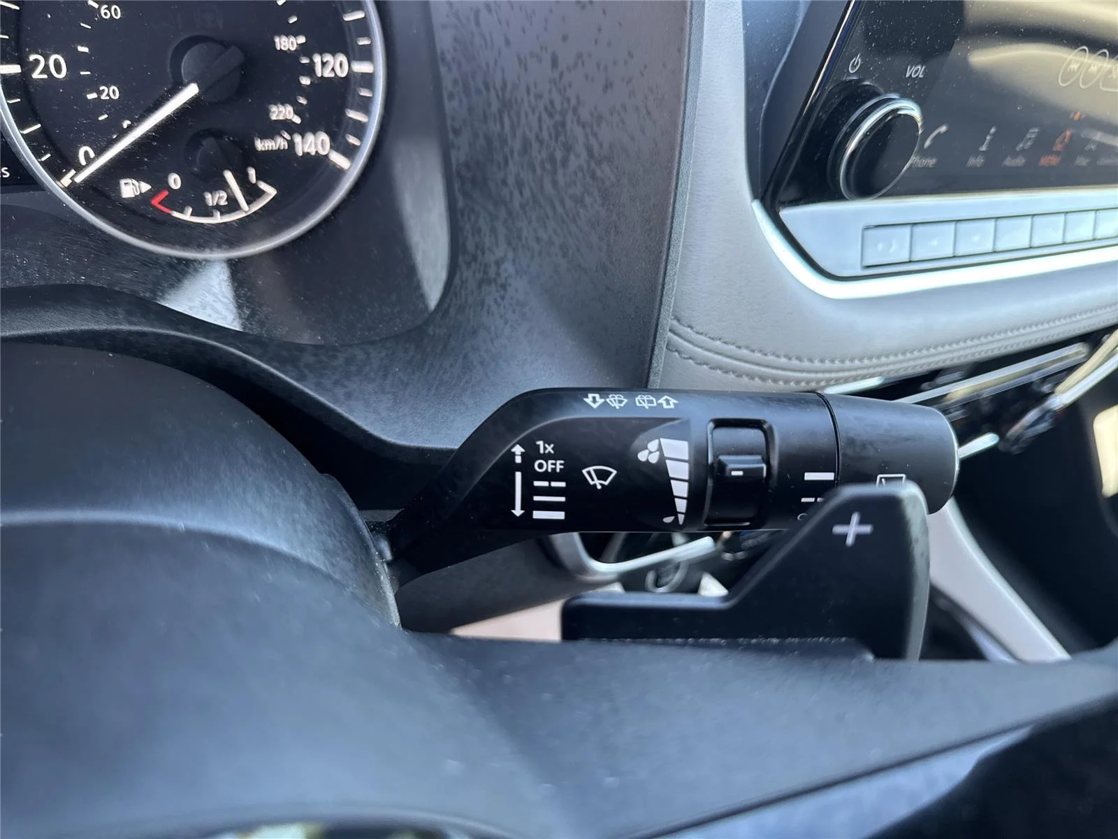 Used 2023 Super Black Nissan SL image 23