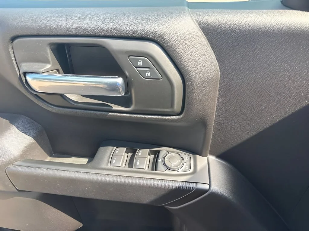 Used 2024 Black Chevrolet Custom image 22