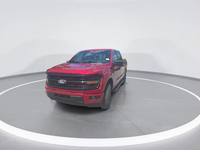 Used 2024 Red Ford XLT image 3