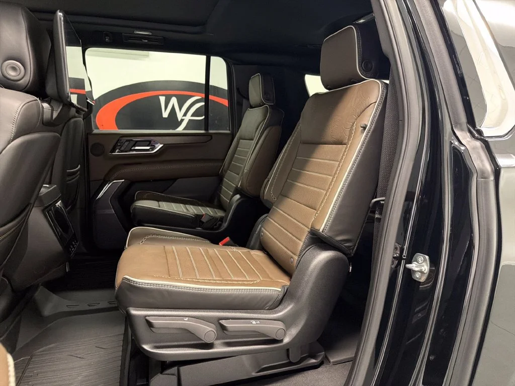 New 2027 Onyx Black GMC Denali Ultimate image 11