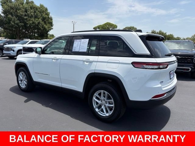 Used 2025 White Jeep Laredo X 4x2 image 4