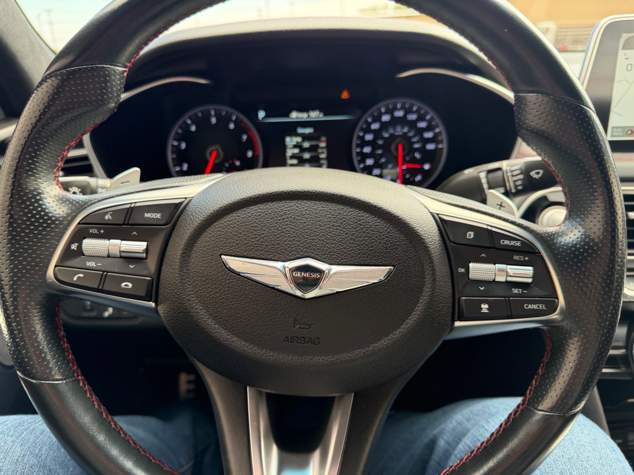 Used 2019 Havana Red Genesis 3.3T Advanced image 15