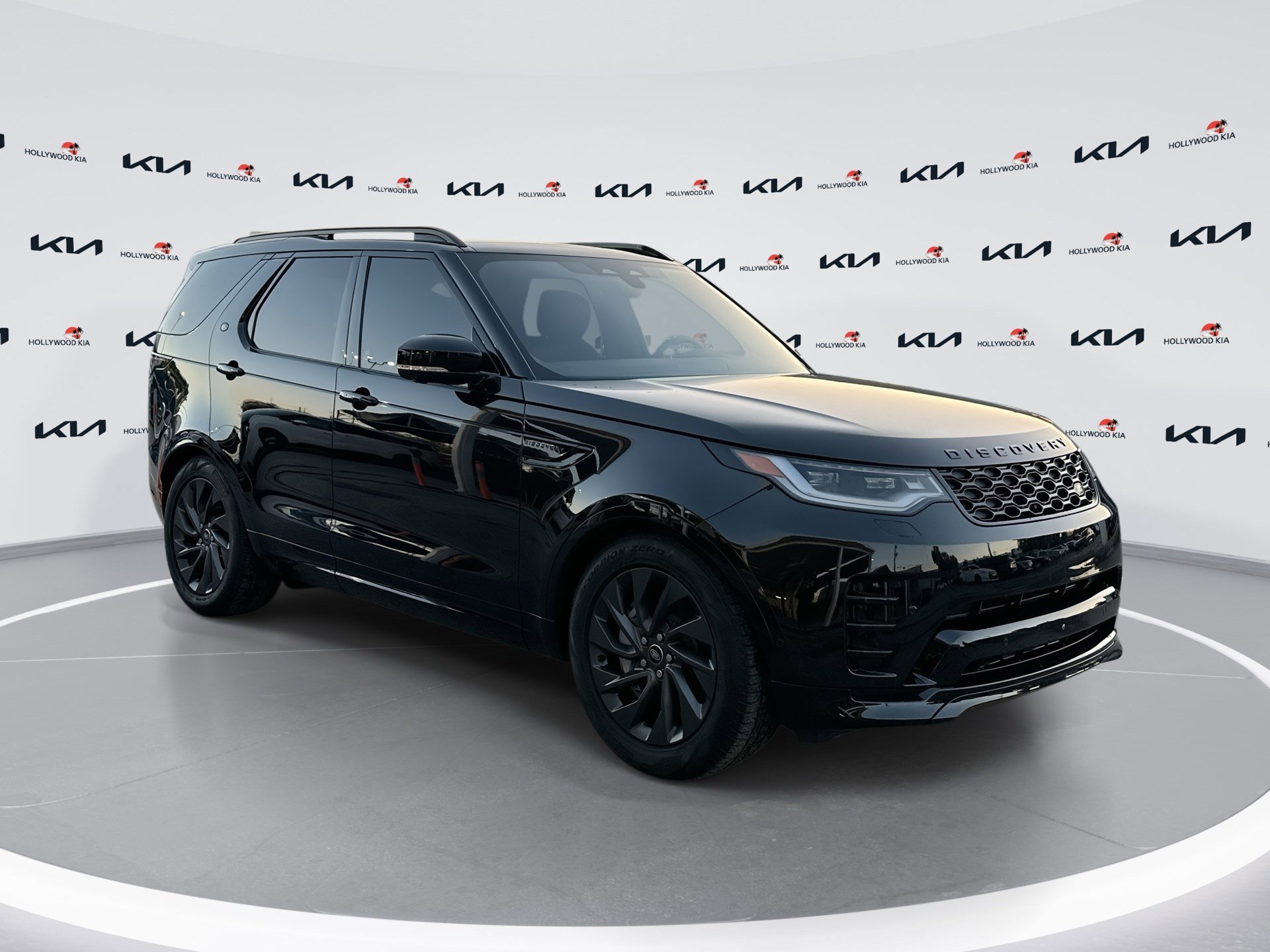 2024 Land Rover Discovery Dynamic SE