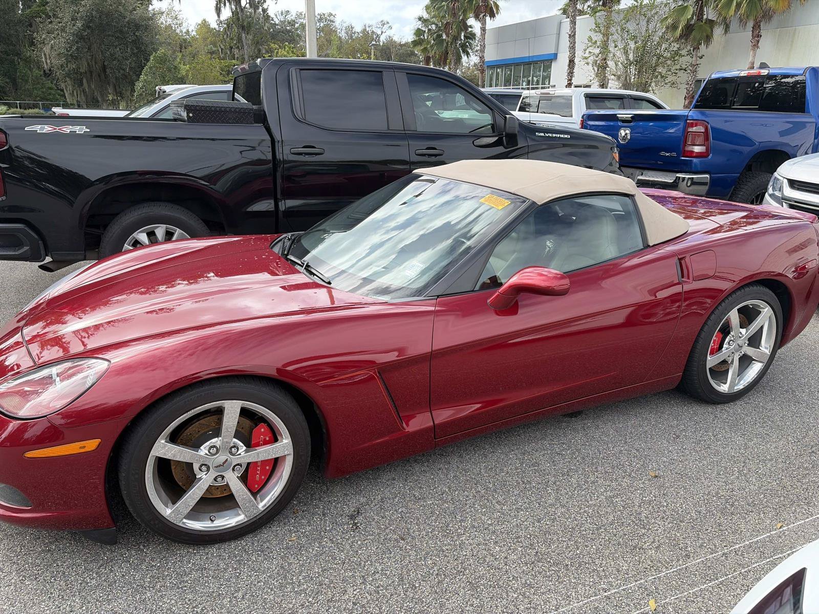 Used 2008 CRYSTAL RED METALLIC TINTCOAT Chevrolet  image 1