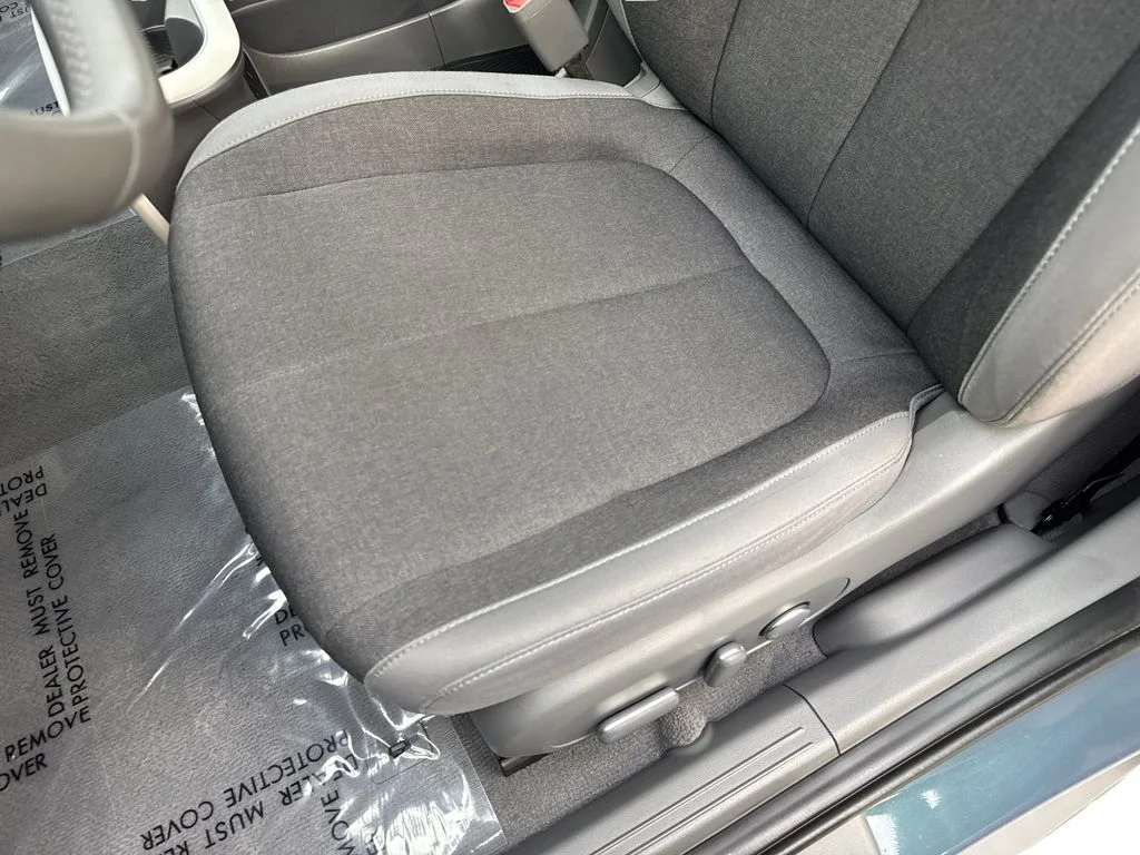 Used 2024 Green Hyundai SEL image 28