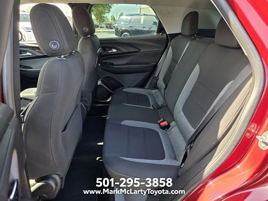 Used 2022 Red Chevrolet LS image 10