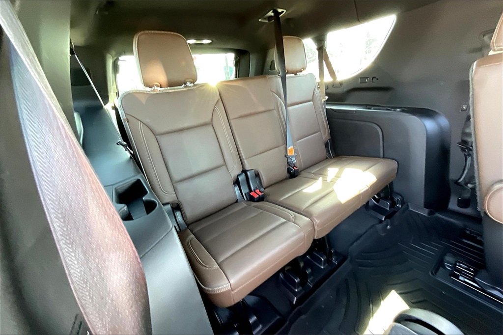 2022 CHEVROLET SUBURBAN - Image 26