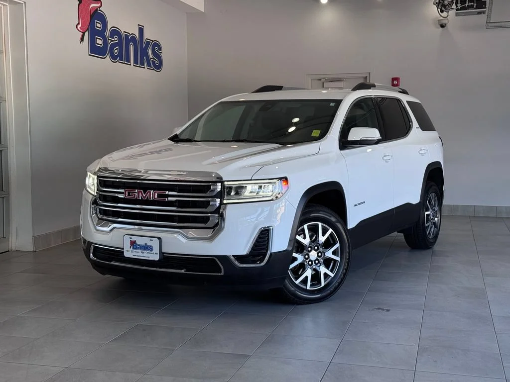 2023 GMC Acadia SLE - Photo 2