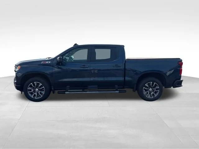 Used 2022 NORTHSKY BLUE METALLIC Chevrolet RST image 2
