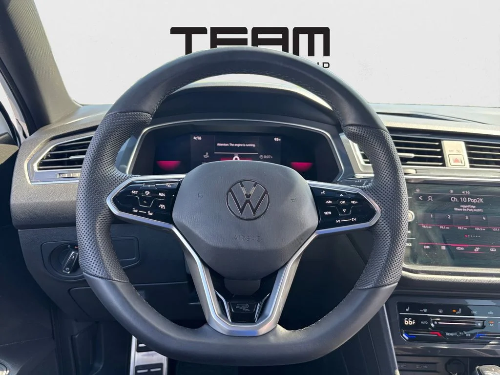 Used 2022 White Volkswagen 2.0T SE R-Line Black image 18