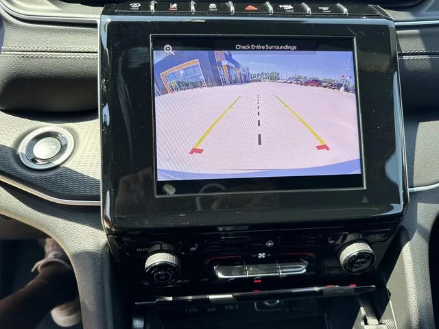New 2026 White Jeep Laredo X image 25