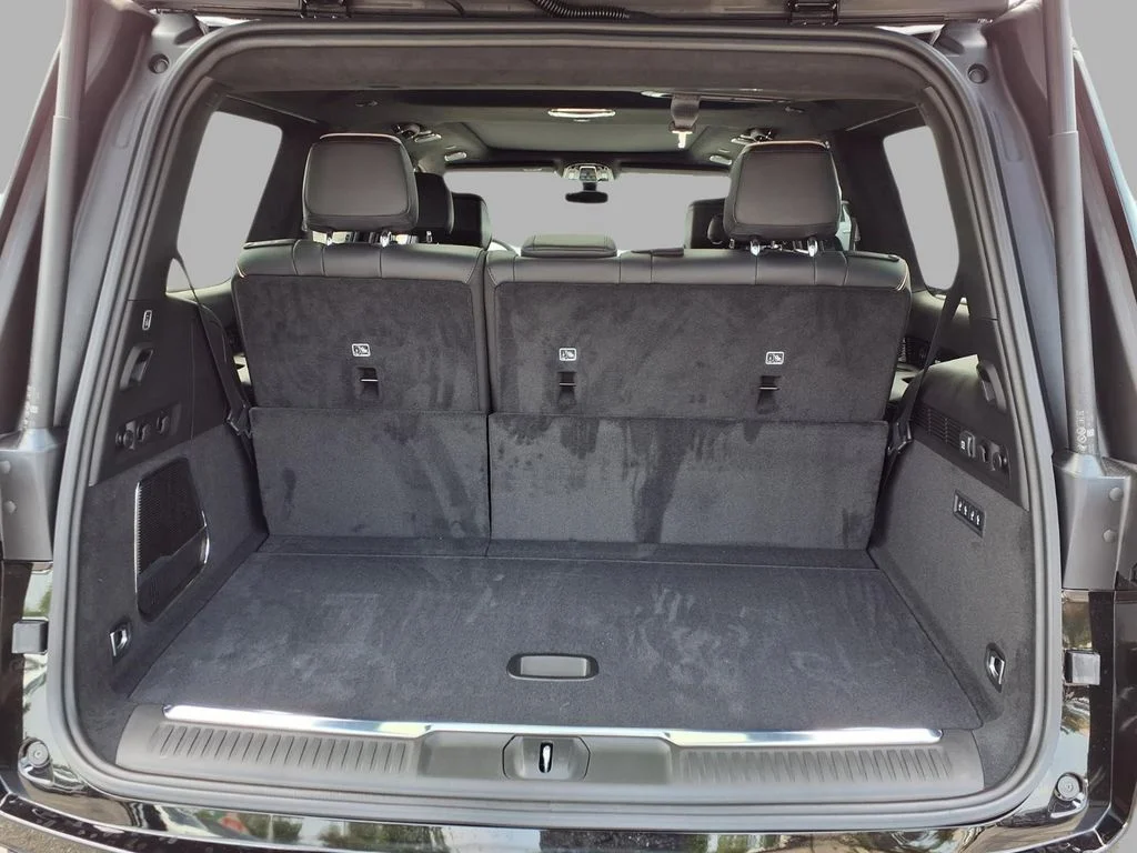 New 2026 High Gloss Black Exterior Paint Jeep Summit Reserve image 26