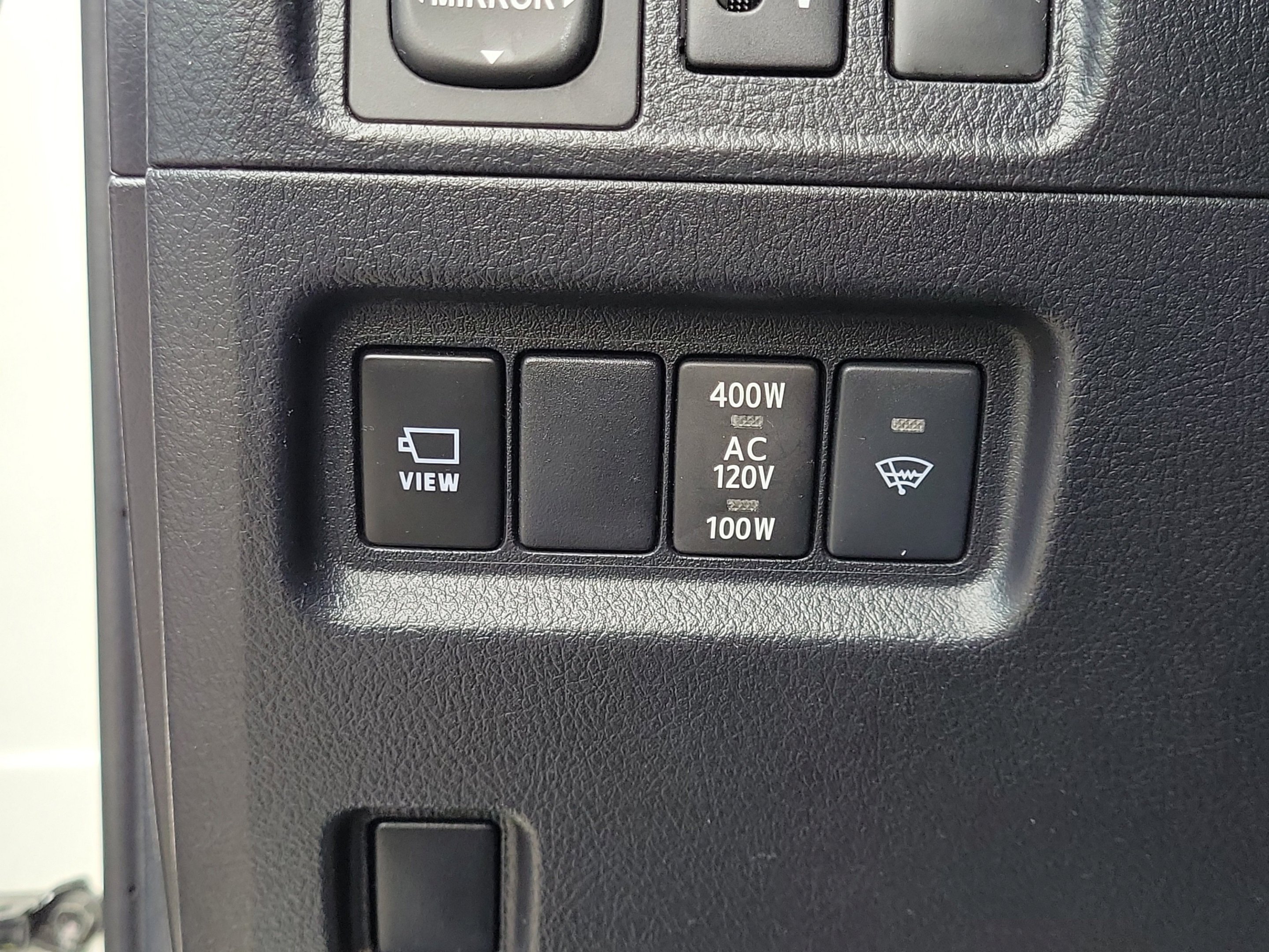 Used 2022 White Toyota Limited image 25
