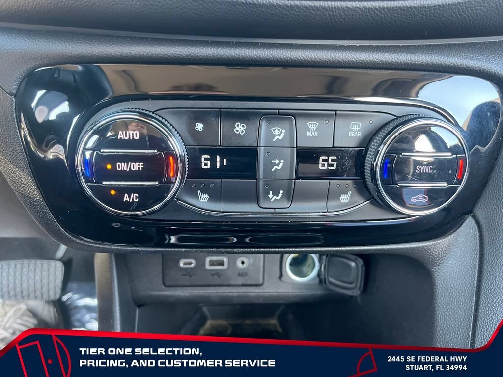 Used 2023 EBONY TWILIGHT METALLIC Buick Essence image 24