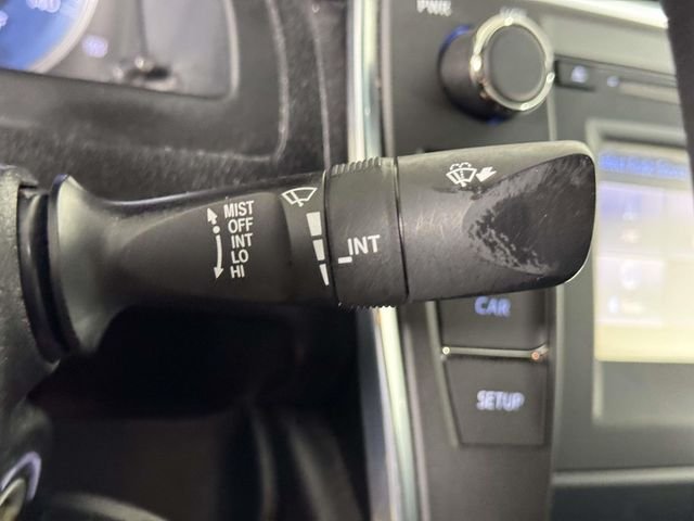 Used 2017  Toyota LE image 24