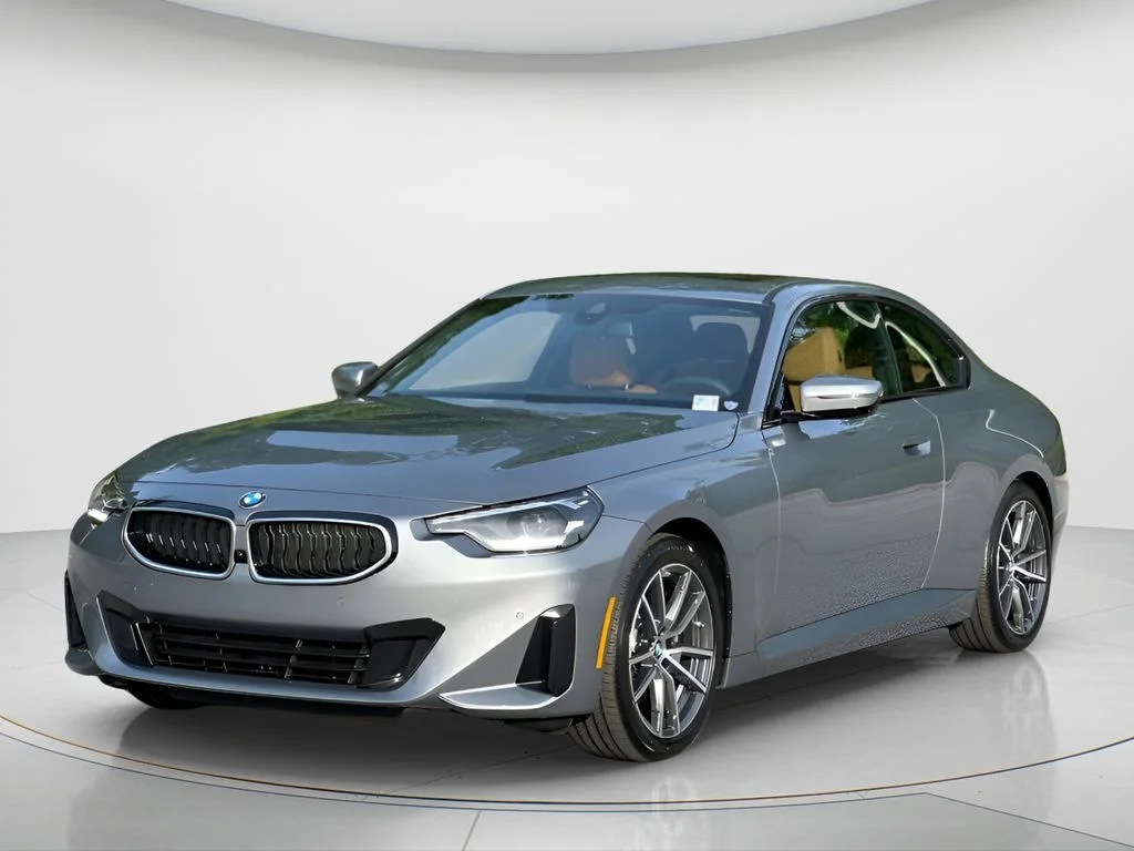 2026 BMW 2 Series 230i Coupe's photo
